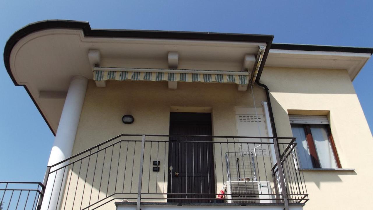 Yellow House Cir 12040 Cassano Magnago Dış mekan fotoğraf